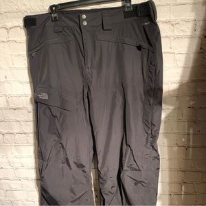 Womens Northface XL snow pants